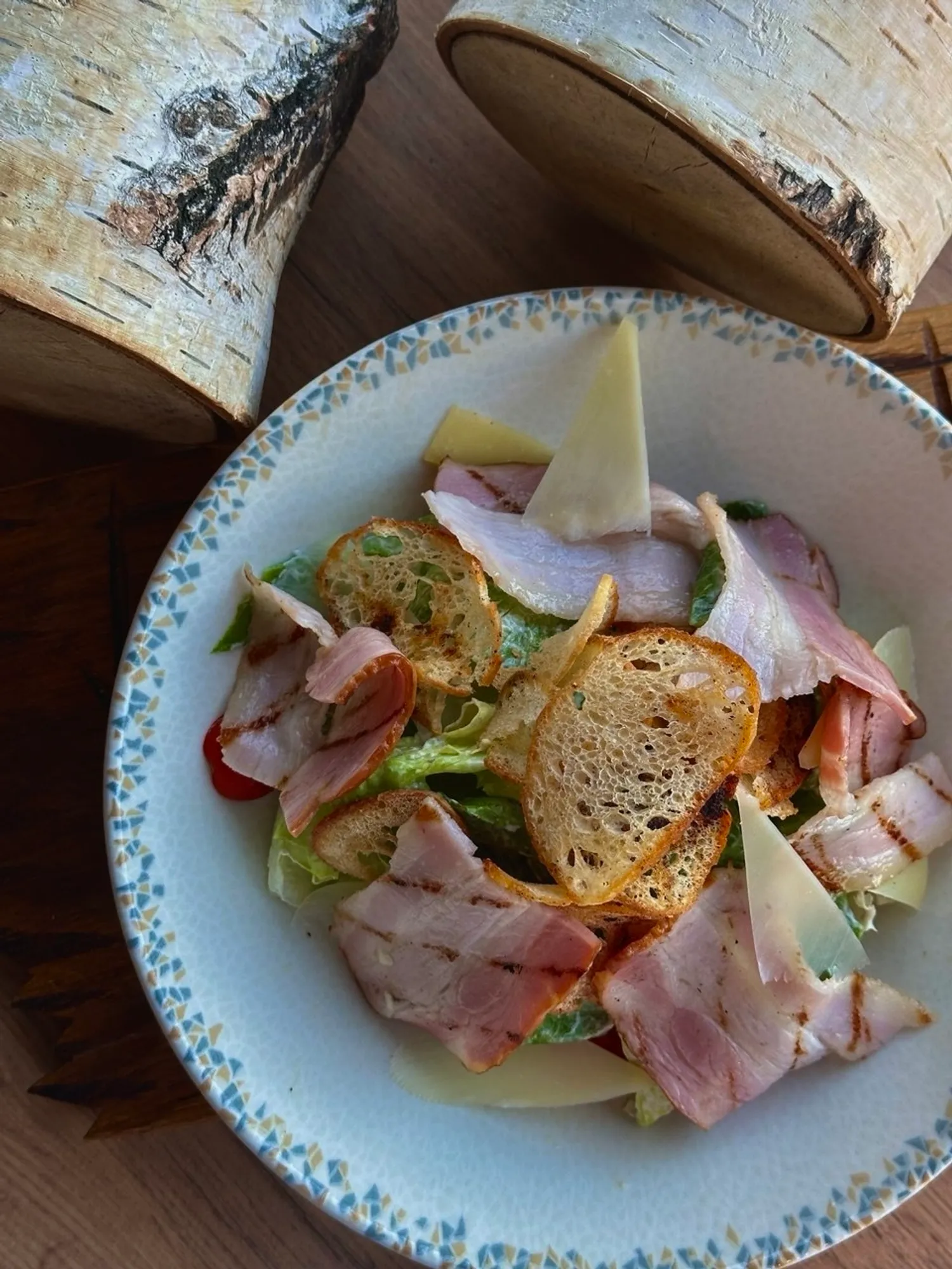 R'Recept - Салат цезарь с копченой грудинкой БЕКОН